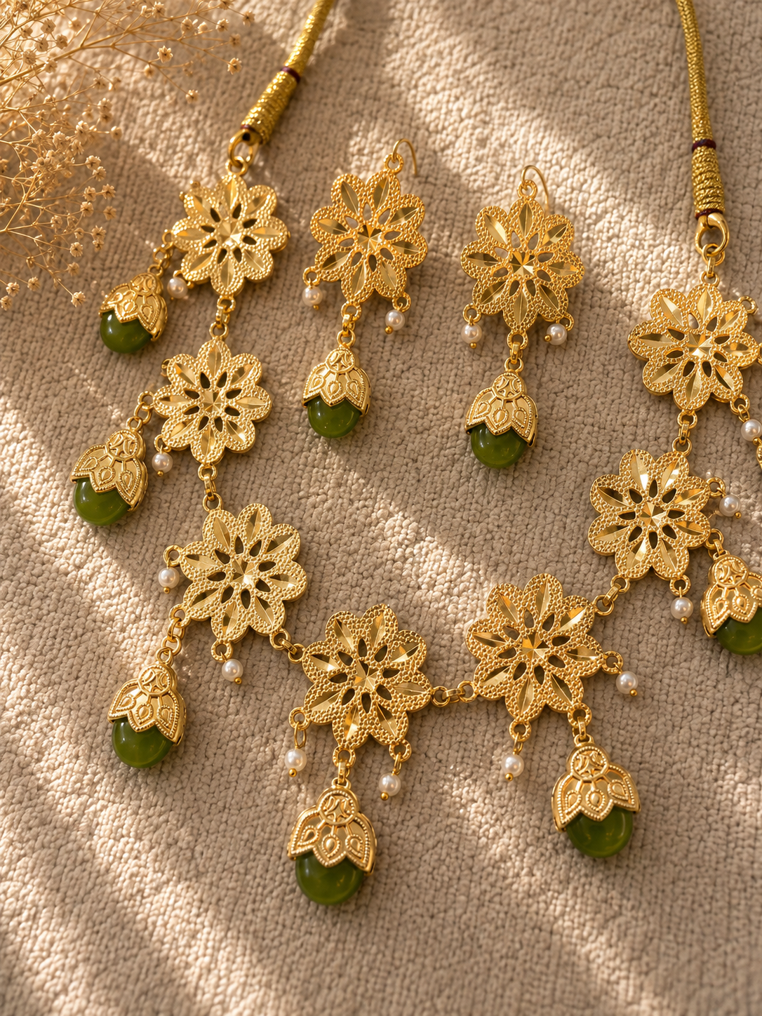 Dakh Necklace