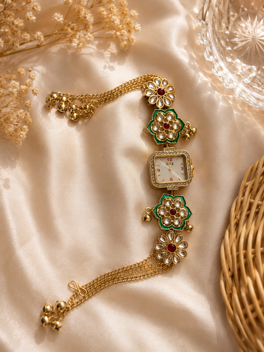 Maria Kashmiri watch