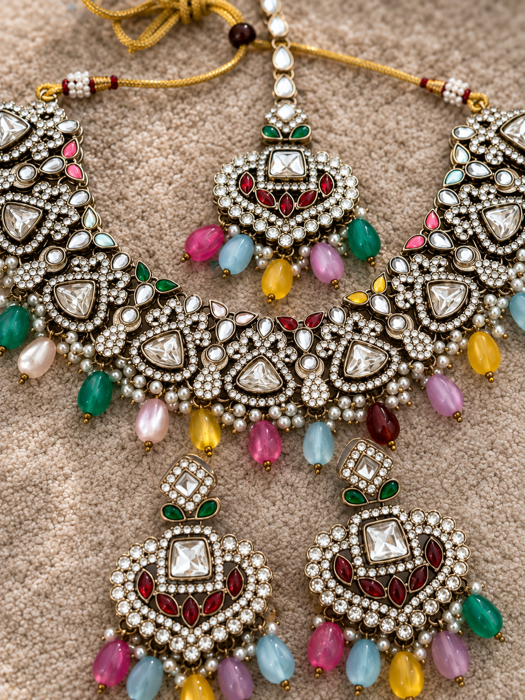Aveline Necklace