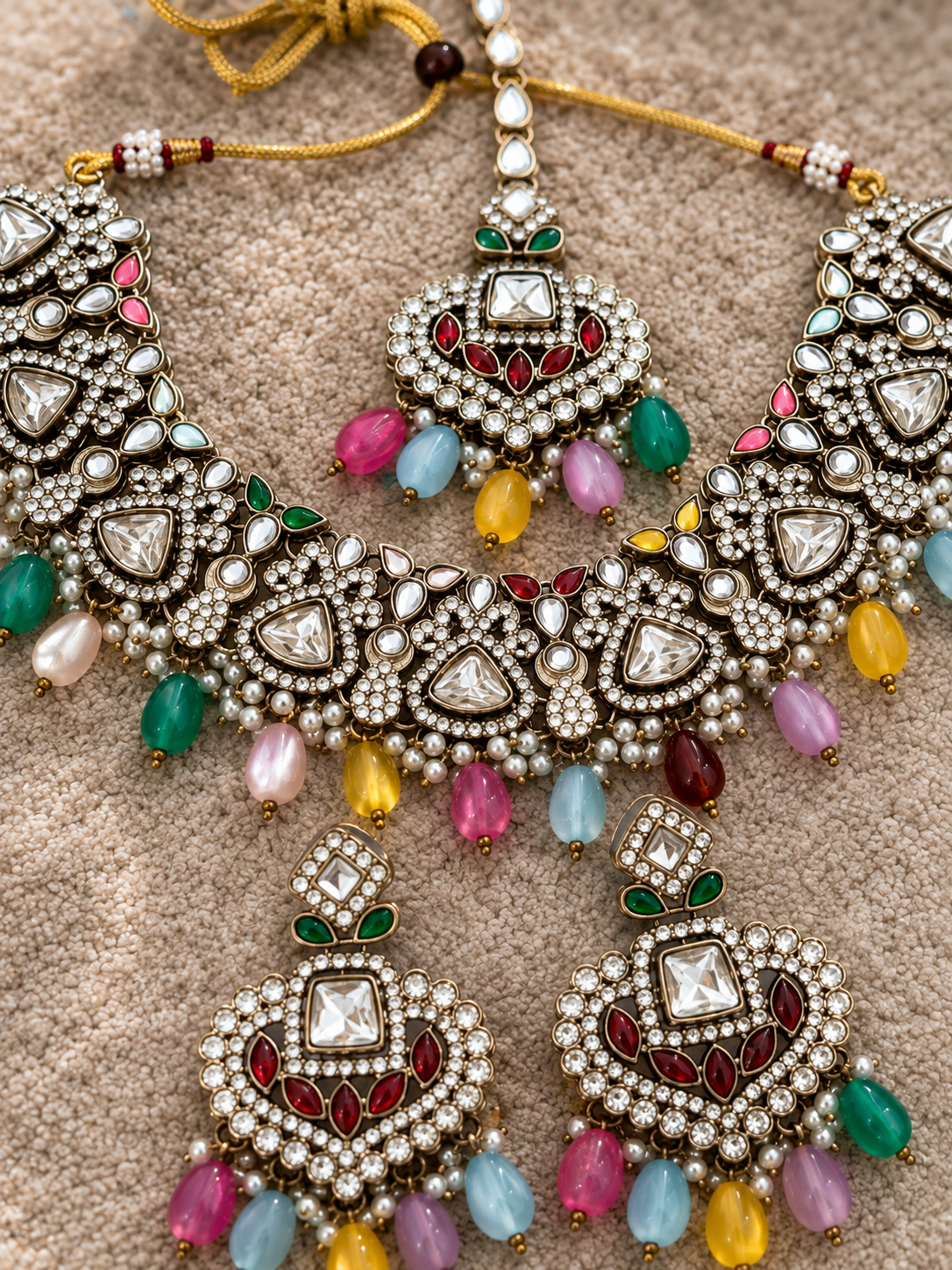 Aveline Necklace