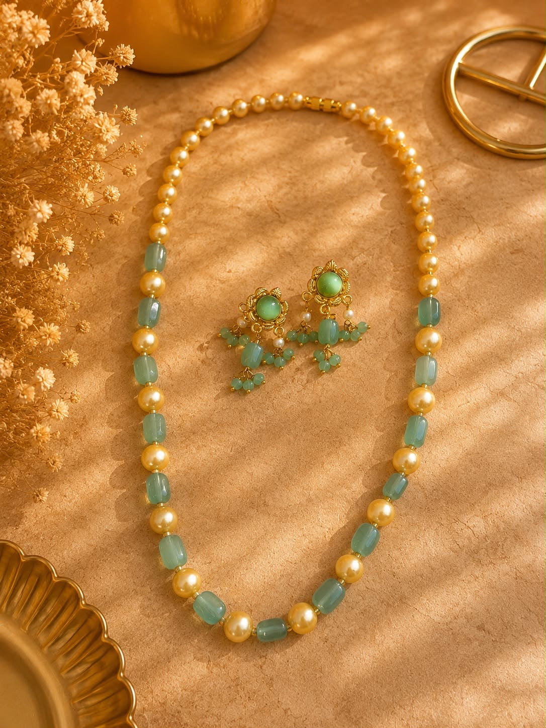 Rubab pearl neckline