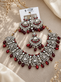 Aveline Necklace