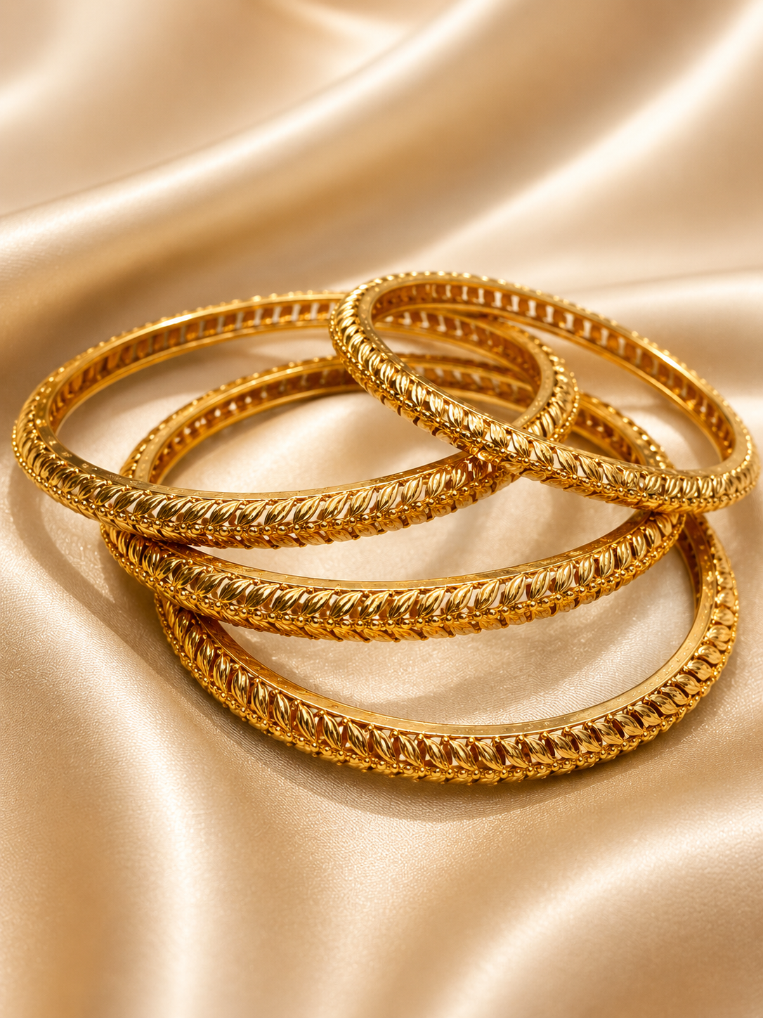 Classic Leaf Engraved Gold Bangle Set